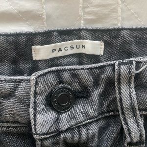 Pacsun Black 90s Boyfriend Jeans